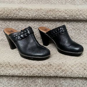 Sofft Black Leather Braided Clogs 9.5M